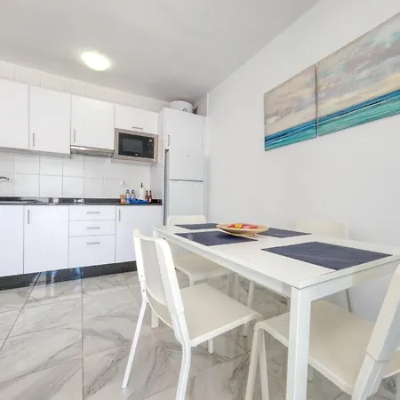 Sun&sea - 30m To The By Lanzarote Apartamento *