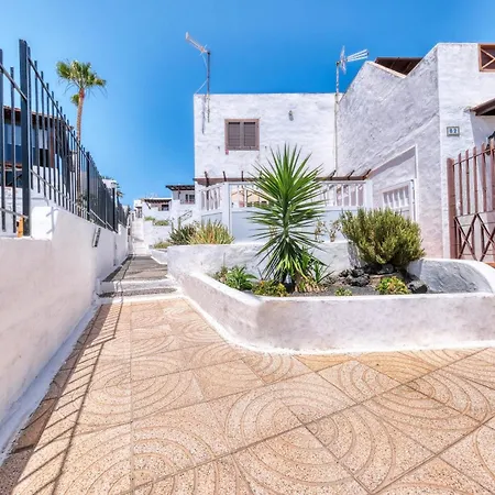 Sun&sea - 30m To The By Lanzarote Apartamento *