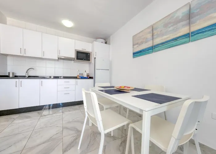 Sun&sea - 30m To The By Lanzarote Apartment *