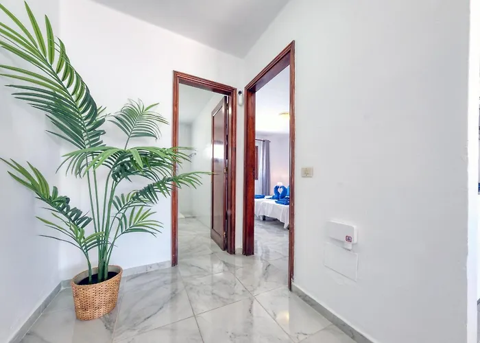 Sun&sea - 30m To The By Lanzarote Апартаменты